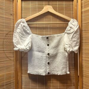 NWOT Love Tree White Puff Sleeve Button-Up Top